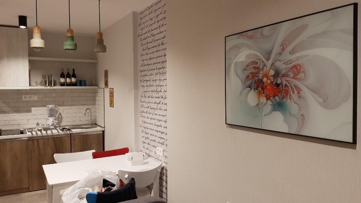Your Home In Tbilisi: Cosy Stay In The Old City Eksteriør billede